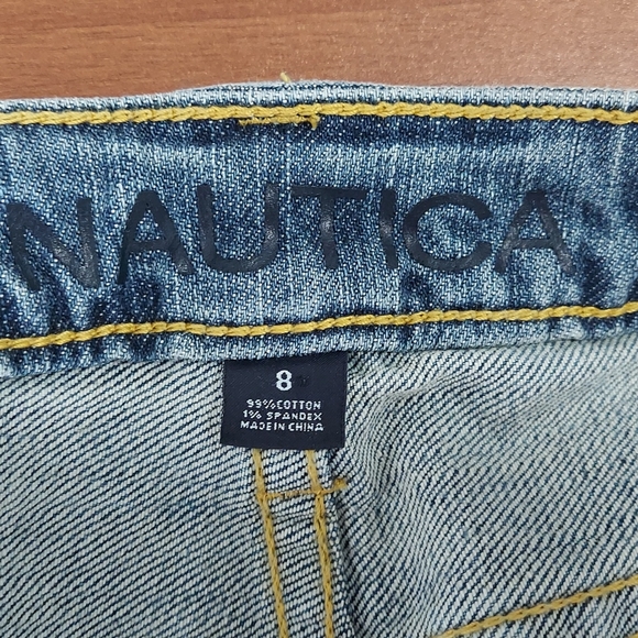 Nautica womens jean capris, size 8. - Picture 6 of 6